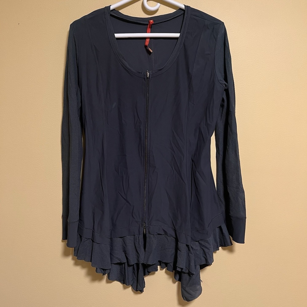 Sun Light Paris Women's Full Zip Athletic Sunlight T. Victoria T2 France Ruffle